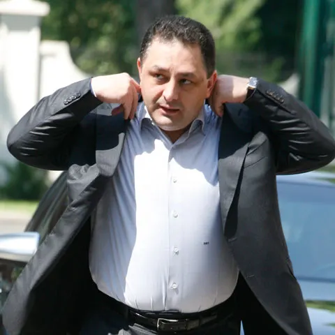 Vanghelie: Băsescu a primit sponsorizări de la Omar Hayssam, în 2000 şi în 2004