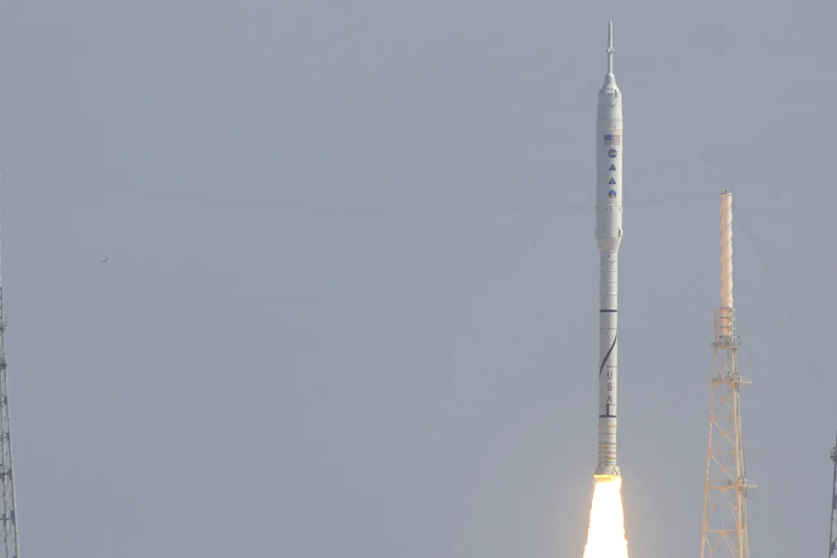 Invenţiile anului 2009: Roboscanul românesc, cea mai mare rachetă NASA şi vaccinul anti HIV