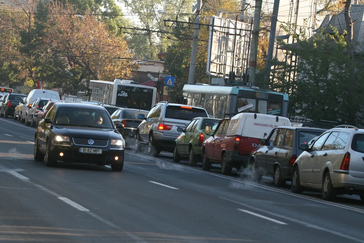 Şoferii care nu fac accidente vor beneficia de reduceri la plata RCA