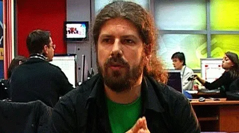 EXCLUSIV REALITATEA.NET - Remus Cernea: Voi respecta eticheta instituţiei prezidenţiale, dar nu renunţ la plete. Sunt un om liber