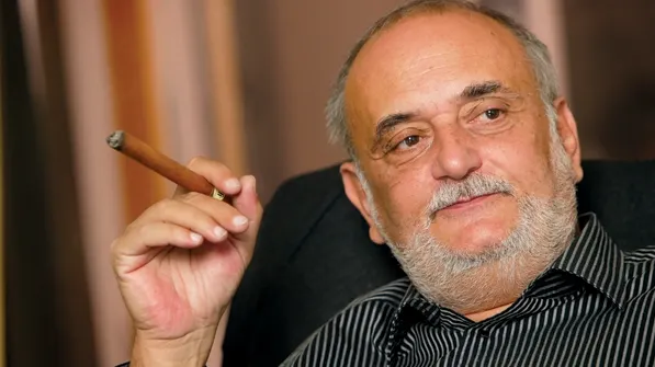 Patriciu: În 2010 ţara se va confrunta cu \"o lipsă acută de bani\"