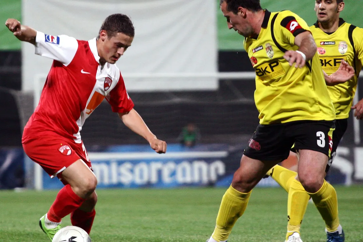 Liga I, etapa a 14-a: FC Timişoara-Dinamo 2-0  