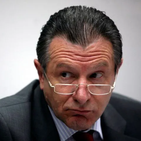 Angajaţii CFR sunt indisciplinaţi, a declarat ministrul Transporturilor, Radu Berceanu