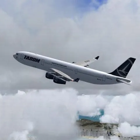 Cursa TAROM Iaşi - Bucureşti nu a mai decolat din cauza unei defecţiuni tehnice