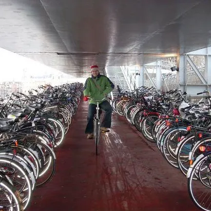Casa Presei va avea în primăvară prima parcare de biciclete din Bucureşti 