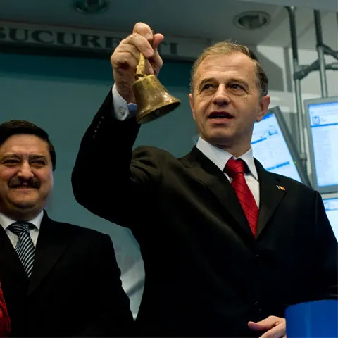 Mircea Geoană susţine scutirea impozitului pe profit din tranzacţiile pe Bursă şi în 2010