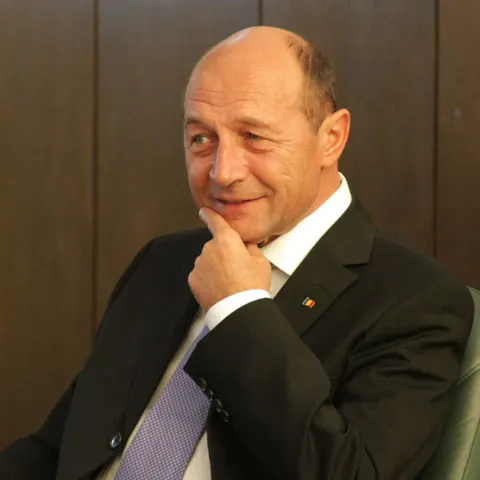 Băsescu către delegaţia FMI: Vom vedea ce putem face zilele acestea pentru a stabiliza situaţia politică