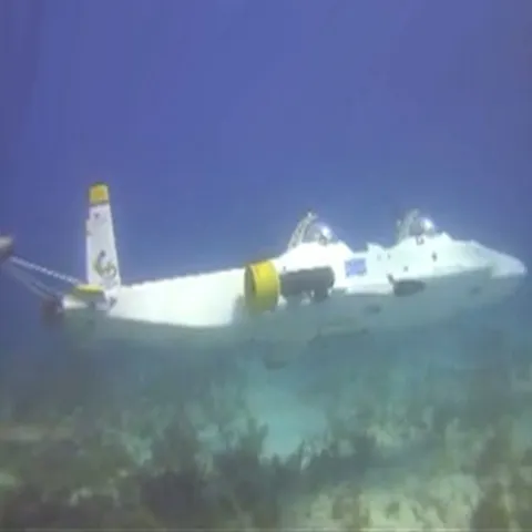 S-a inventat submarinul la fel de manevrabil ca un avion de luptă
