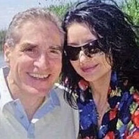 Soţia lui Petre Roman a născut un băiat