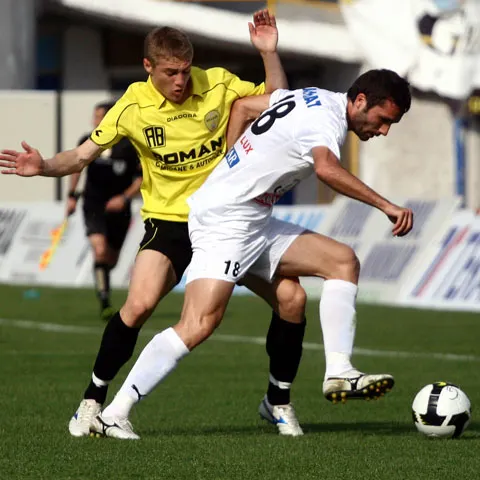 Liga I - Meciul Gloria Bistriţa - FC Braşov se va juca în ziua alegerilor. Vezi programul etapei a 14-a!