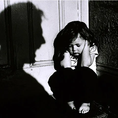 SUA se confruntă cu unul dintre cele mai şocante cazuri de incest şi pedofilie în grup