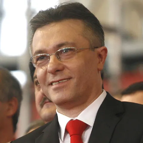 Cristian Diaconescu: Sunt mândru că sunt coleg de partid cu Oprişan şi Vanghelie