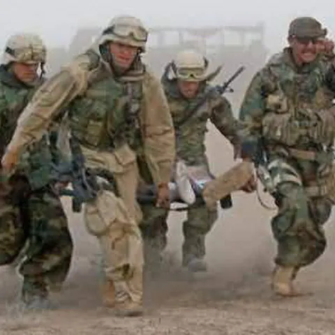 Britanicii doresc retragerea trupelor lor din Afganistan în 12 luni, potrivit unui sondaj