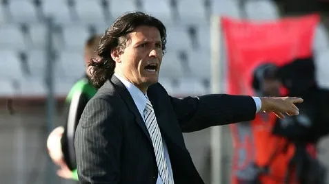 Cupa României - Napoli: Echipele mici trebuie să înghită mereu greşelile de arbitraj 