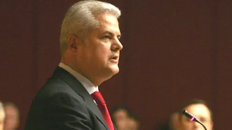 Procesul \"Mătuşa Tamara\" a început cu o amânare deoarece Adrian Năstase nu a avut avocat