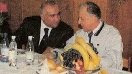 Amintiri de la cantină: Omar Hayssam a mâncat o supă cu Ion Iliescu, scrie EVZ