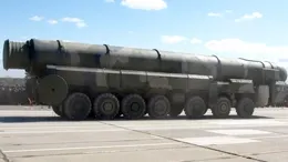Preşedintele pakistanez i-a predat premierului controlul asupra armei nucleare