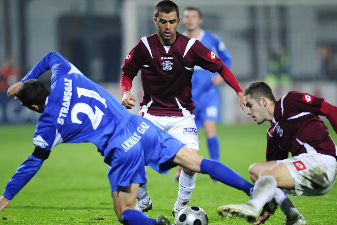 Rapid a surclasat Gazul şi e lider provizoriu în Liga I!