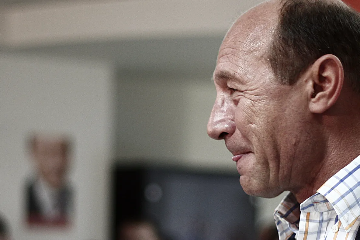 Băsescu: Nu se mută voturile o dată cu alianţele politice