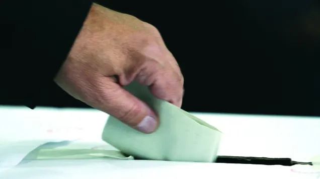 Referendumul a fost validat, BEC a anunţat o prezenţă de 50,16%