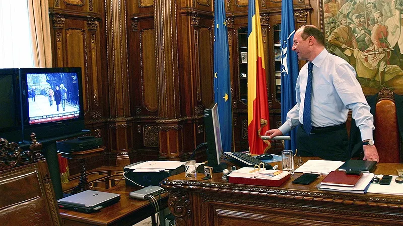 Băsescu: M-am întâlnit cu Vîntu o dată de când sunt preşedinte, în casa unui amic