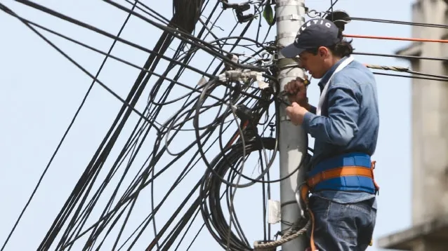 DNA l-a trimis în judecată pe directorul de producţie din Braşov din cadrul Teleconstrucţia SA