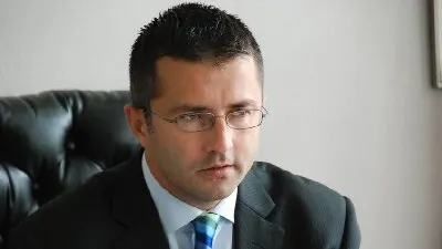 Social-democraţii băcăuani nu cred că este momentul pentru schimbarea lui Mircea Geoană 