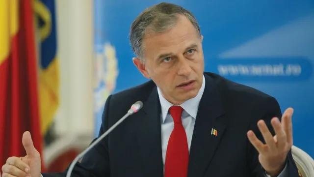 Geoană despre cazul Voicu: E un semn că oricine mişcă în front, poate fi săltat de pe stradă