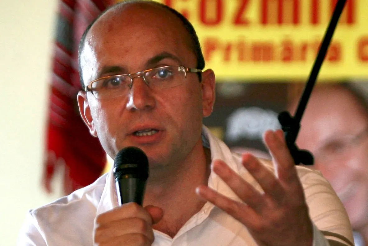 Cozmin Guşă: Am prezentat unor oficiali americani dovezi privind fraudarea alegerilor înainte de turul întâi