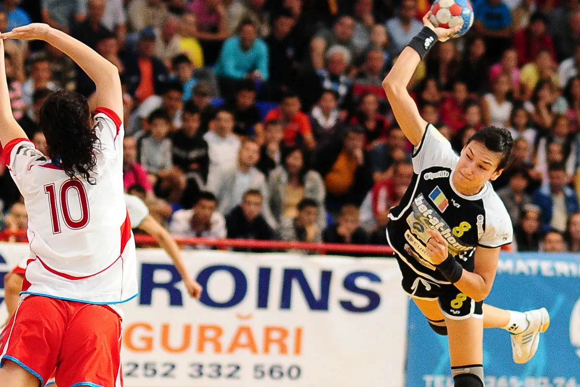România s-a impus fără probleme în faţa Chinei, la CM de handbal feminin
