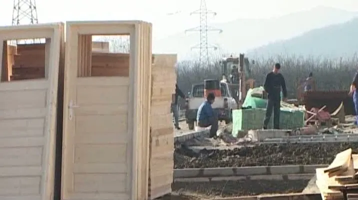 Sinistraţii din Vâlcea uitaţi de autorităţi