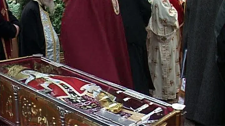 10.000 de credincioşi s-au rugat la moaştele Sfintei Filofteia