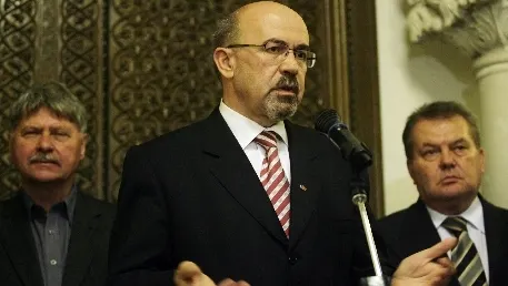 Marko Bela: Trebuie să reluăm dezbaterile asupra legii minorităţilor