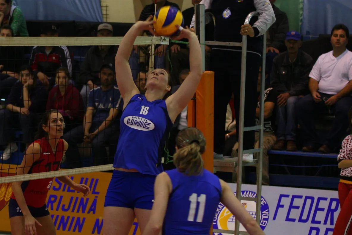 Unic Piatra Neamţ, în optimile Challenge Cup