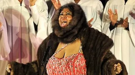 Aretha Franklin lansează un cover după melodia "Rolling in the Deep"
