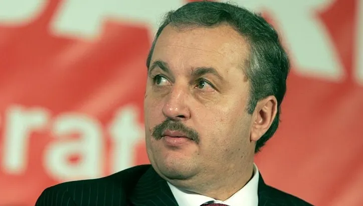 Vasile Dâncu: Jazz-ul se ascultă mai bine în miros de mici, decât în miros de Chanel 5