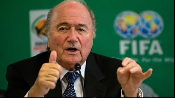 Blatter câștigă un nou mandat în fruntea FIFA pe fondul unui uriaș scandal de corupție