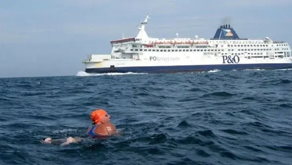 Parisul şi Londra, luptă comună împotriva migrării: "Lucrurile sunt clare, să punem capăt situaţiei"