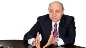 Reputatul chirurg Irinel Popescu, ținta acuzațiilor de corupție. Medicul acuză DNA că i-a fabricat dosare: cine e provocatorul folosit de procurori