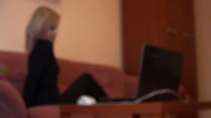 O profesoară de geografie din Iaşi făcea videochat. Elevii au făcut descoperirea 