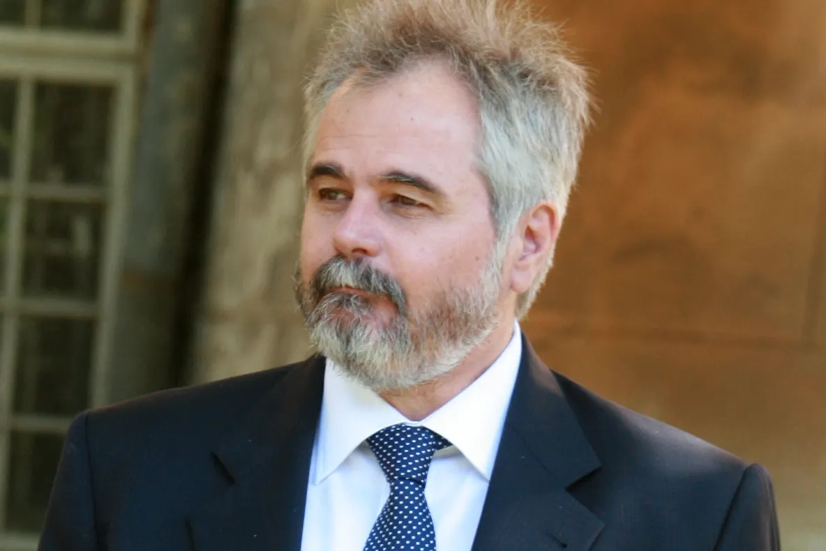 Constantin Ostaficiuc, condamnat la închisoare pentru finanţarea ilegală a clubului Poli Timişoara  