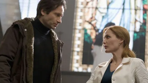 Mulder şi Scully redeschid "Dosarele X"