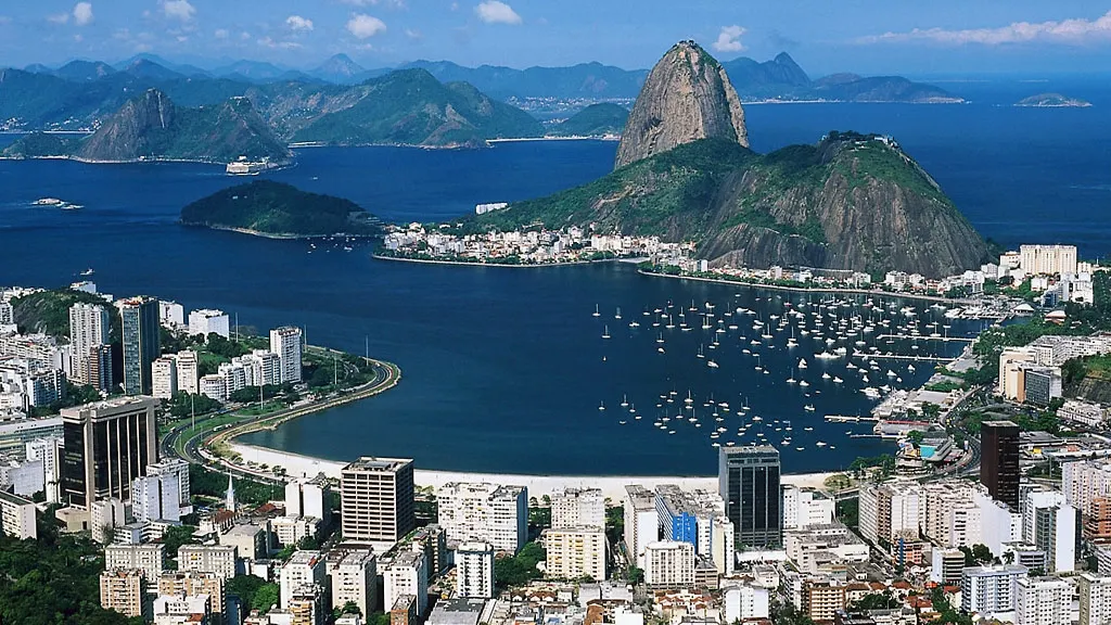 Un milion de brazilieni în stradă împotriva Dilmei Rousseff