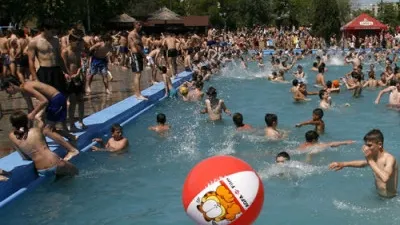 Un copil de cinci ani, în comă la un ştrand din România. Gestul de neînţeles al salvamarilor 