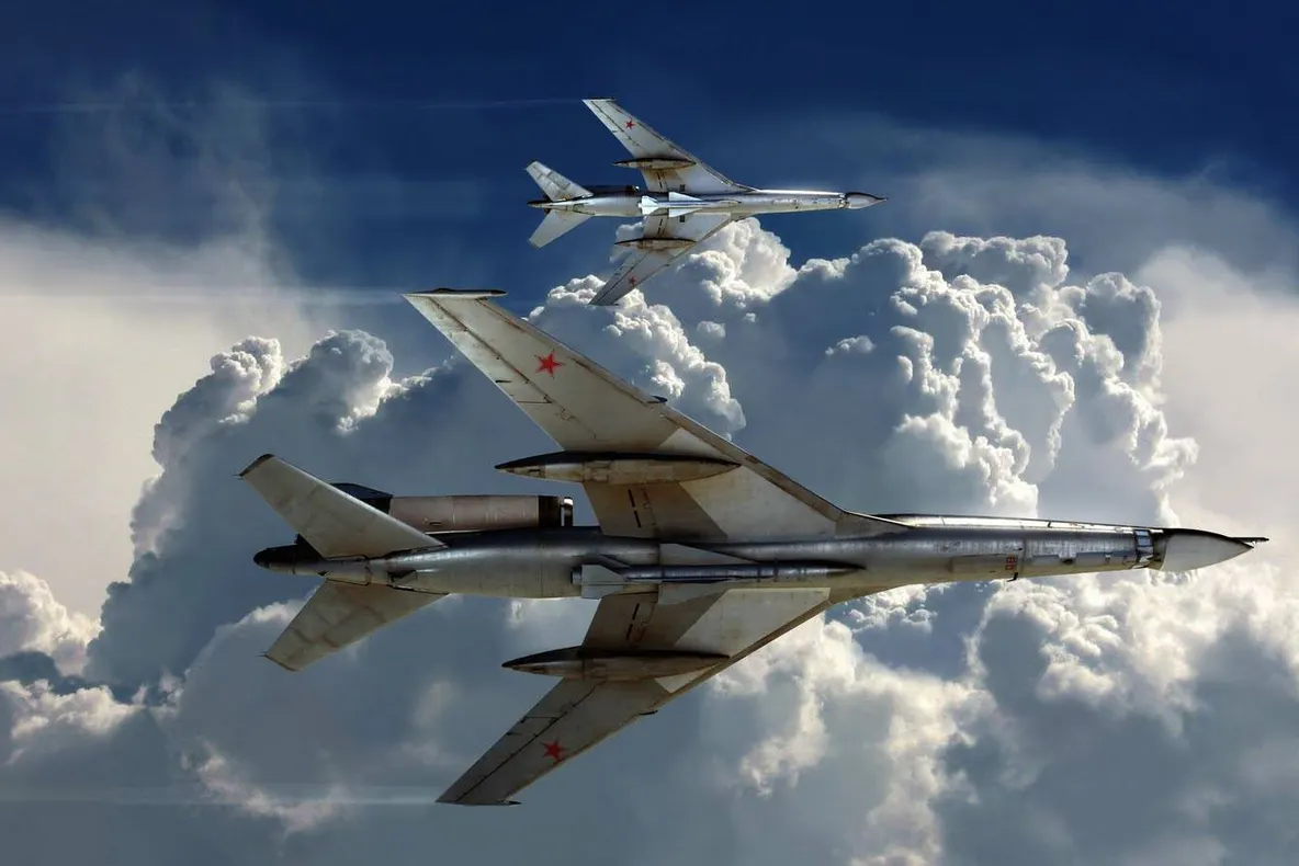 Avioane militare ruse s-au apropiat ameninţător de un distrugător al SUA
