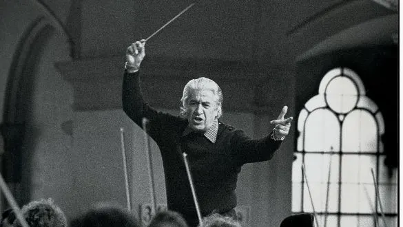 Un celebru actor american va interpreta rolul dirijorului român Sergiu Celibidache. Când încep filmările