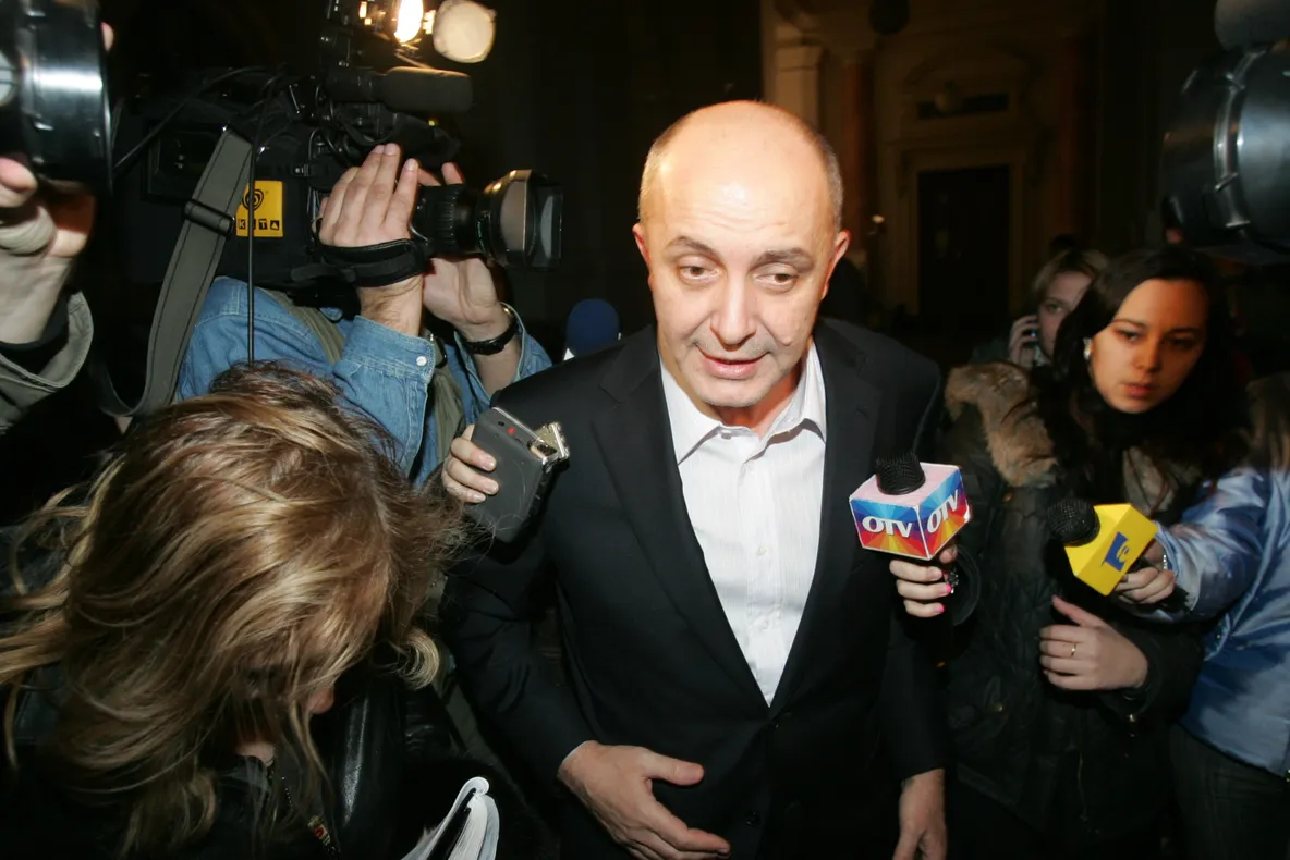 Unul dintre cei mai bogați fugari ai României ar putea scăpa de pedeapsă