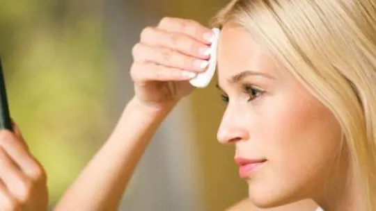 10 substanţe din produsele cosmetice pe care trebuie să le eviţi