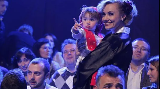 Bebeluşa Oana a născut un băiețel