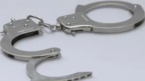 Femeie din Neamț, gest EXTREM: i-a dat foc casei soțului după o ceartă. Ce riscă acum